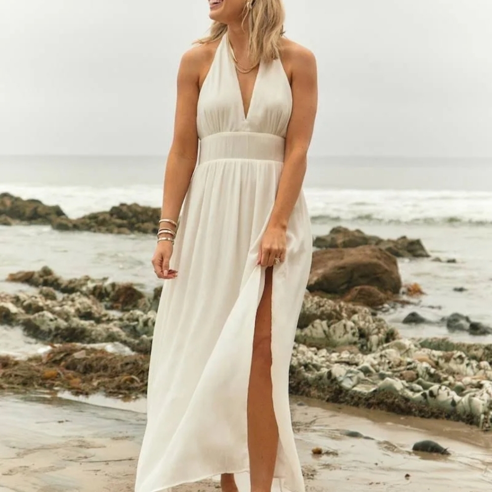 American & Beyond new halter dress